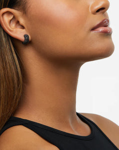 Ghost Earrings Black Diamonds