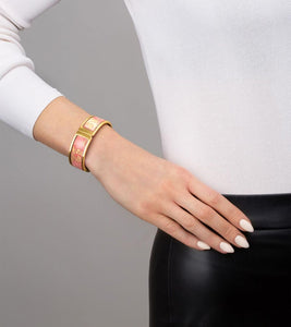 Magic Sphinx - Clasp Bangle Regina