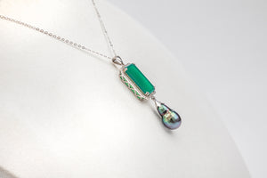 FX04260 & FX0943: Tahiti pearls and green agate