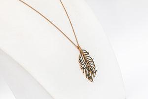 FX01553: Blue diamond Feather